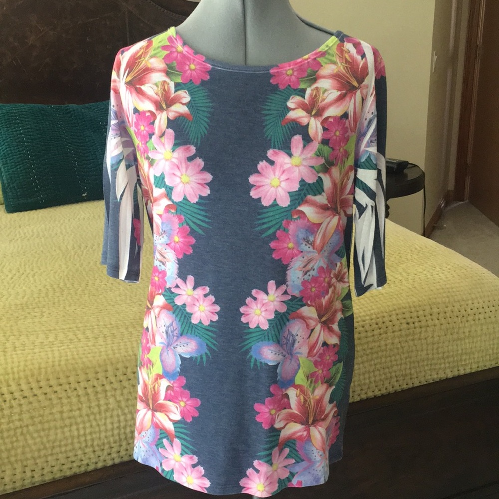 Floral Print Crew Neck Sweater